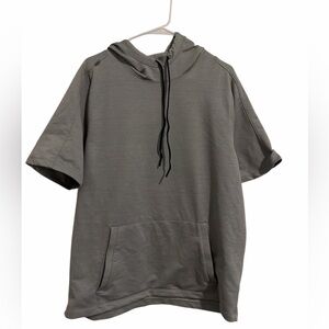 RHÔNE Men's Short Sleeve Hoodie - Gray. Large